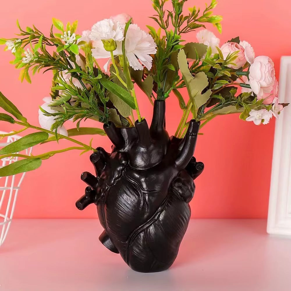 HeartBloom™ – Herzförmige Vase